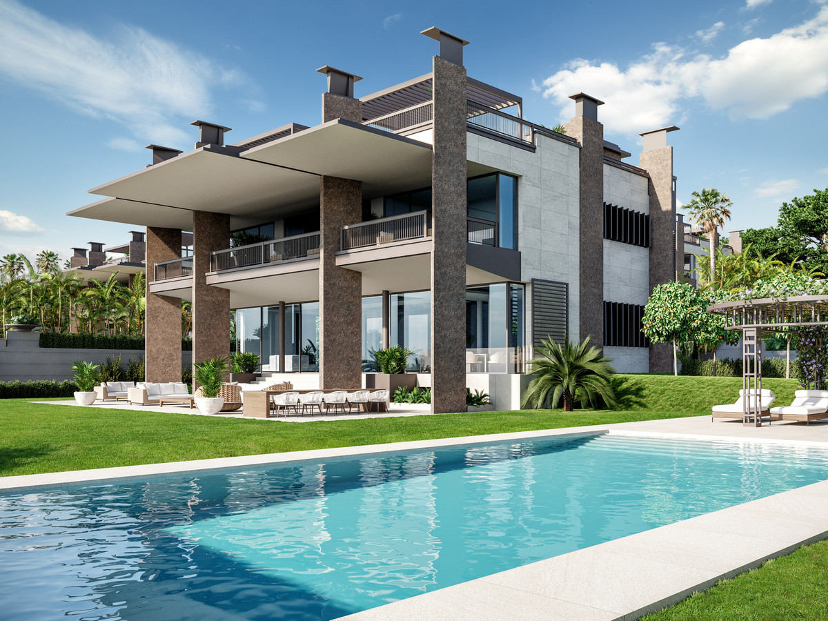 Villa for sale in Puerto Banús (Marbella)