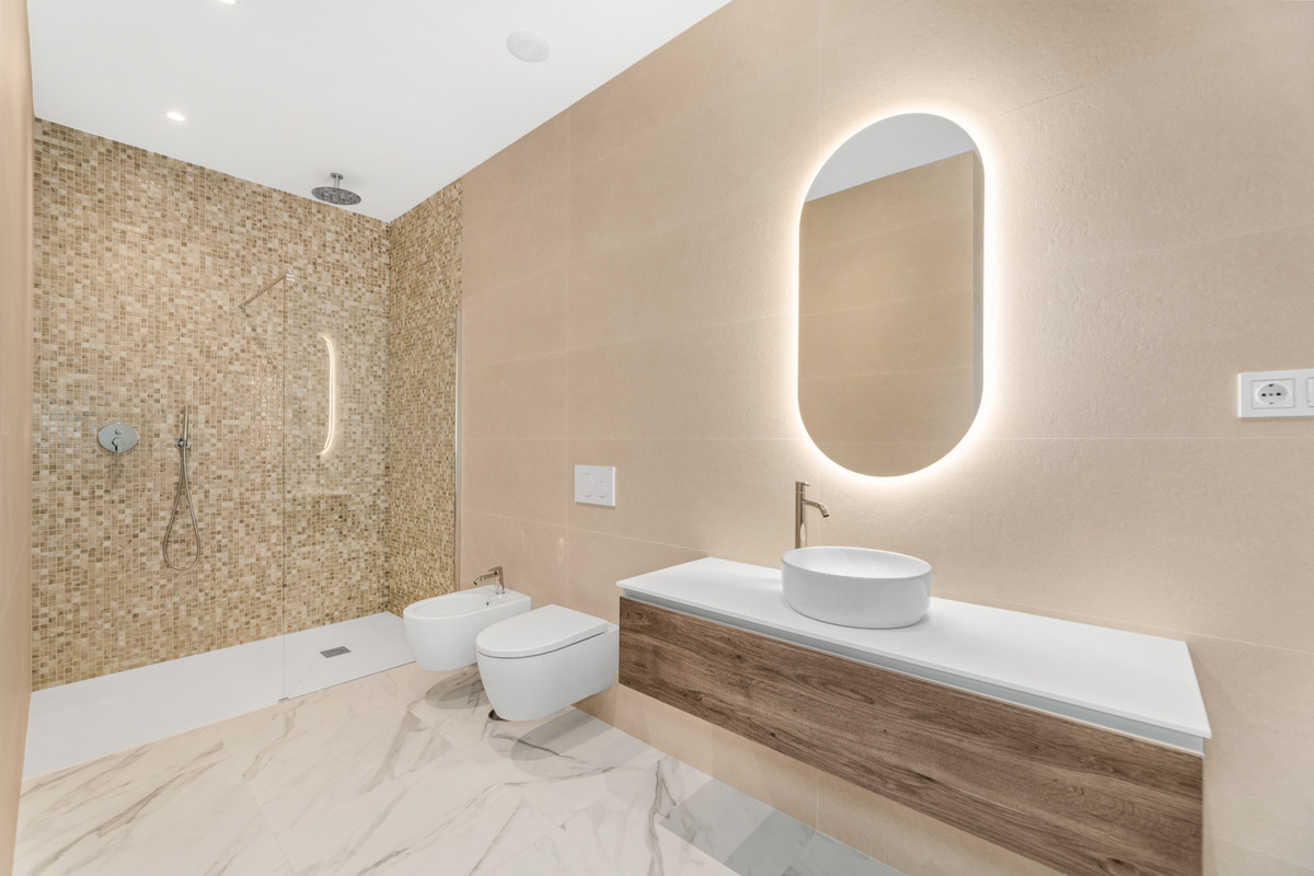 Villa for sale in Benahavís