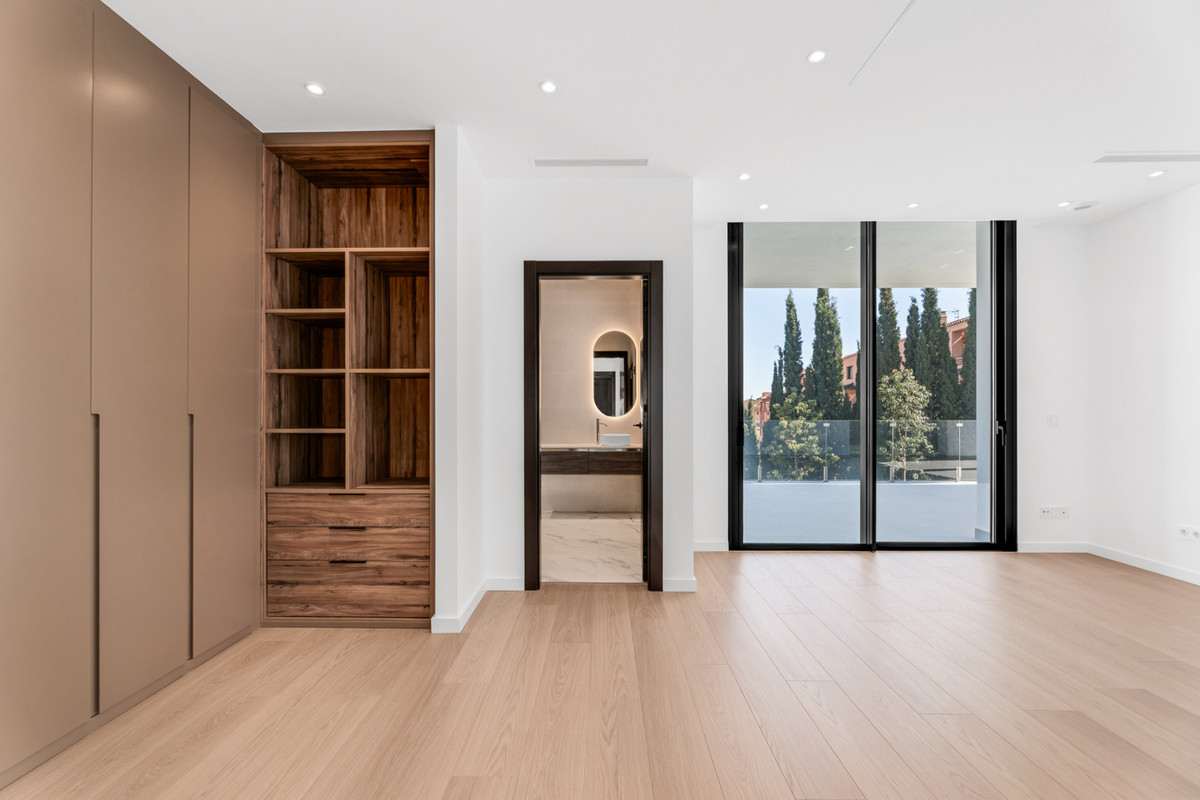 Villa for sale in Benahavís