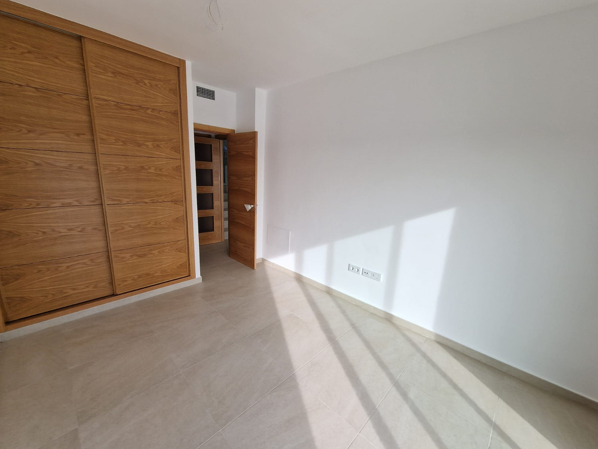 Villa for sale in Manilva