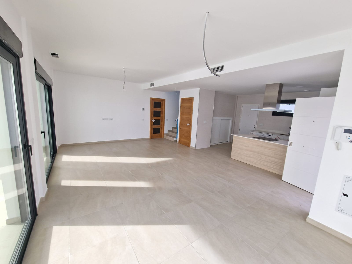 Villa for sale in Manilva