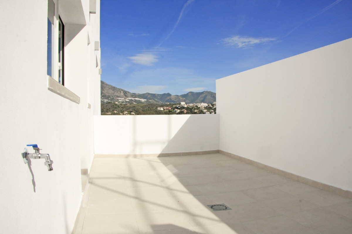 Villa for sale in Mijas