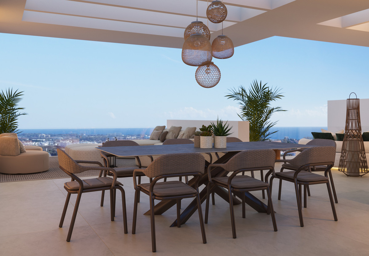 Villa for sale in Estepona