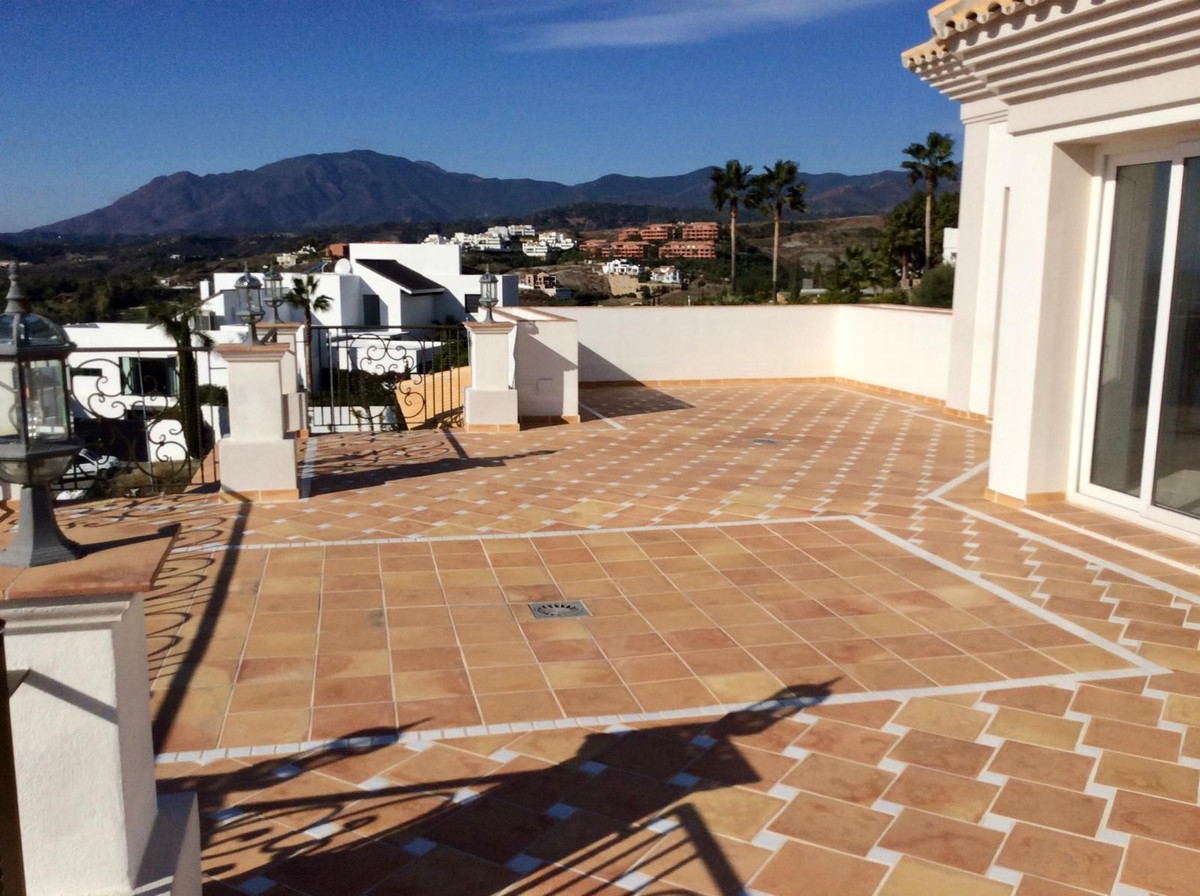 Villa en venta en Los Flamingos (Benahavís)