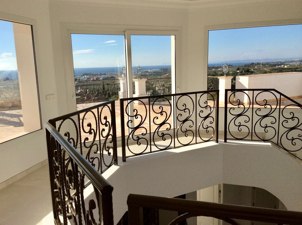 Villa en venta en Los Flamingos (Benahavís)