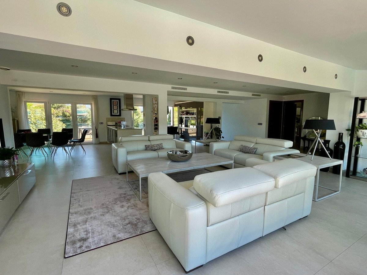 Villa til salgs til San Pedro de Alcántara (Marbella)