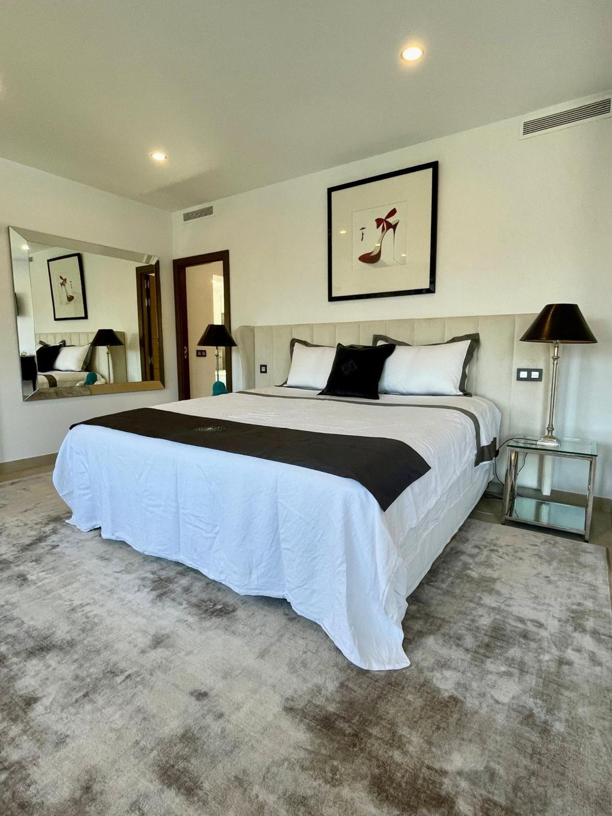 Villa til salgs til San Pedro de Alcántara (Marbella)