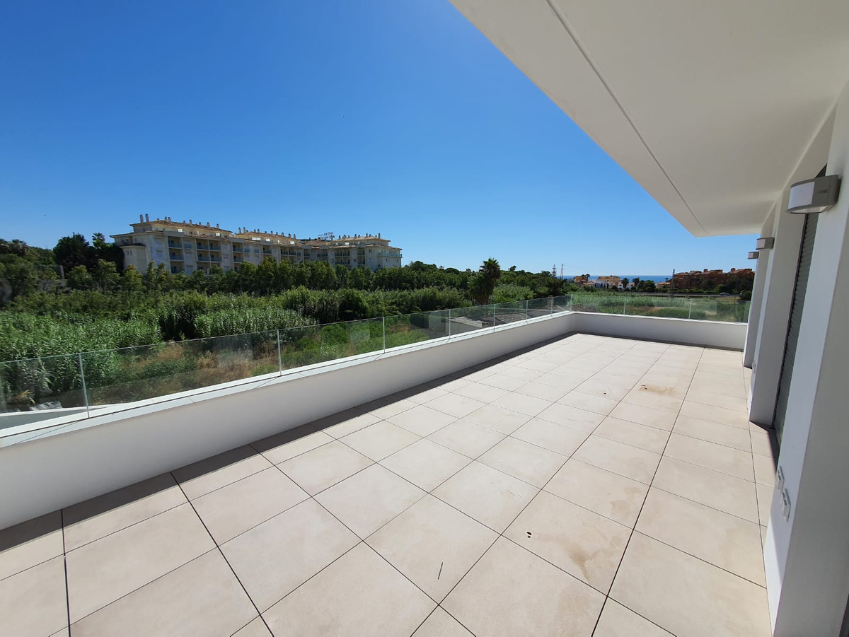 Villa til salgs til La Duquesa (Manilva)