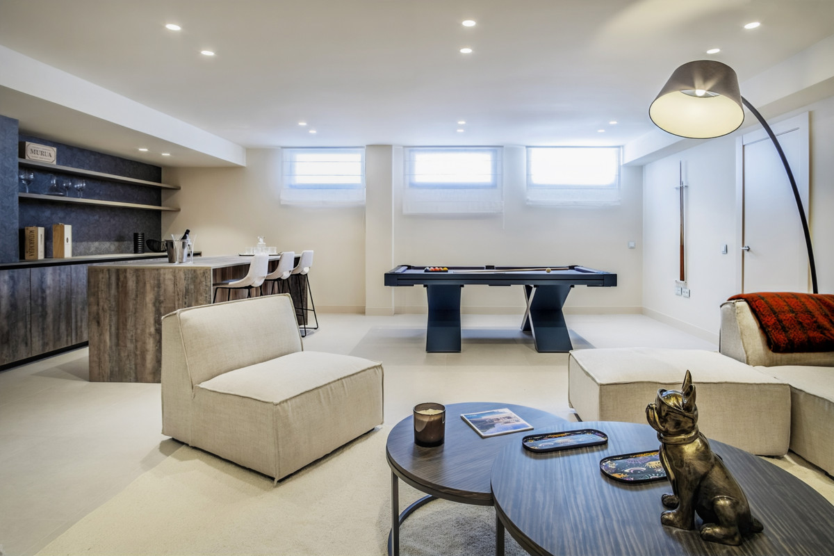 Villa til salgs til Nagüeles-Milla de Oro (Marbella)