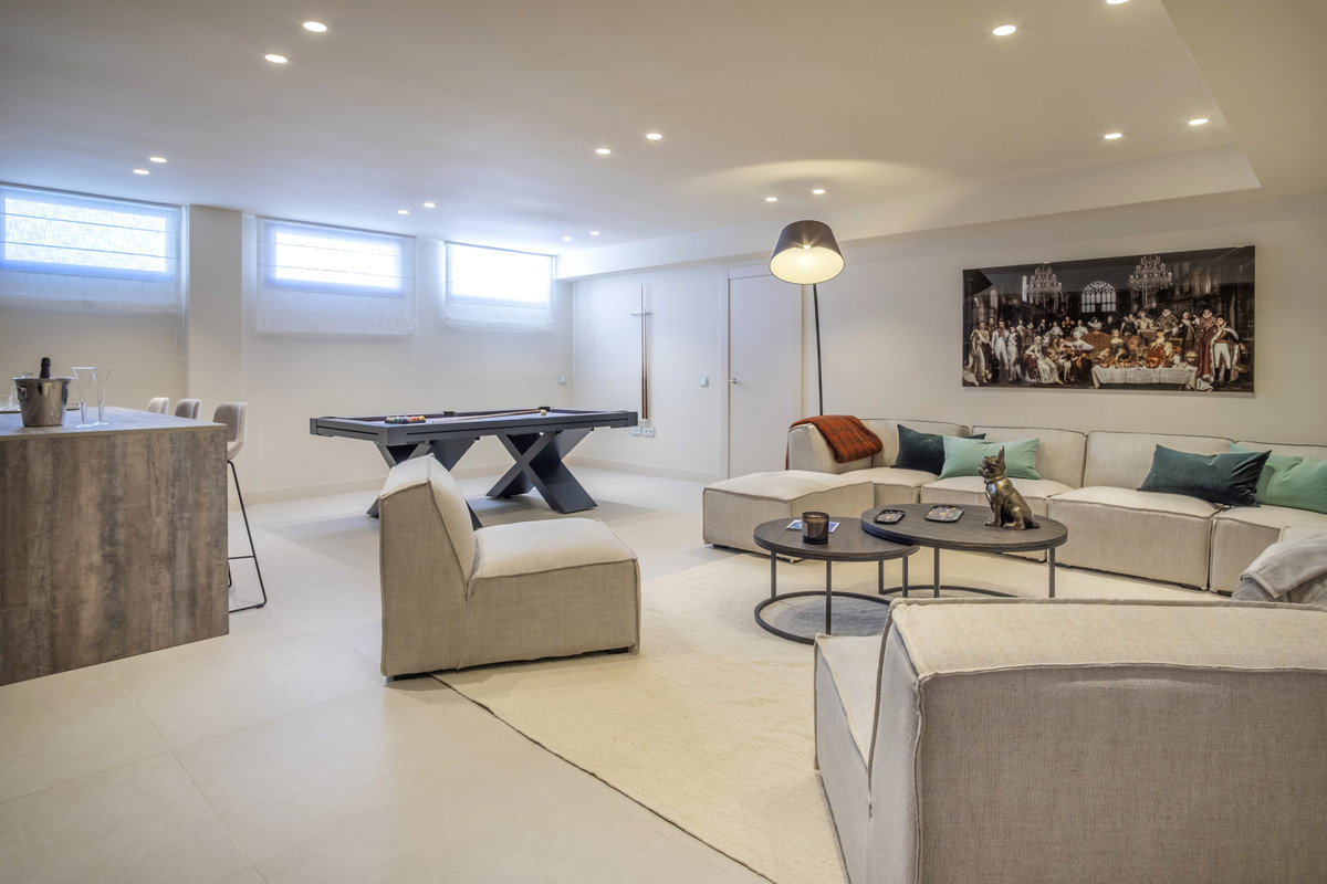 Villa til salgs til Nagüeles-Milla de Oro (Marbella)