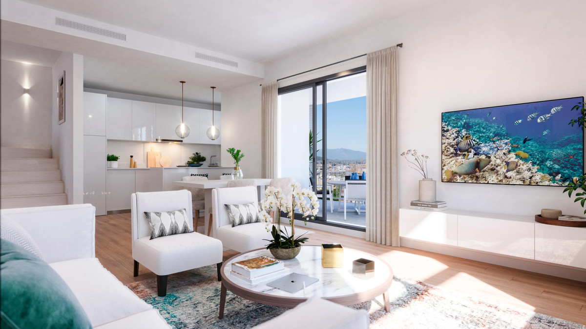 Penthouse for sale in Estepona