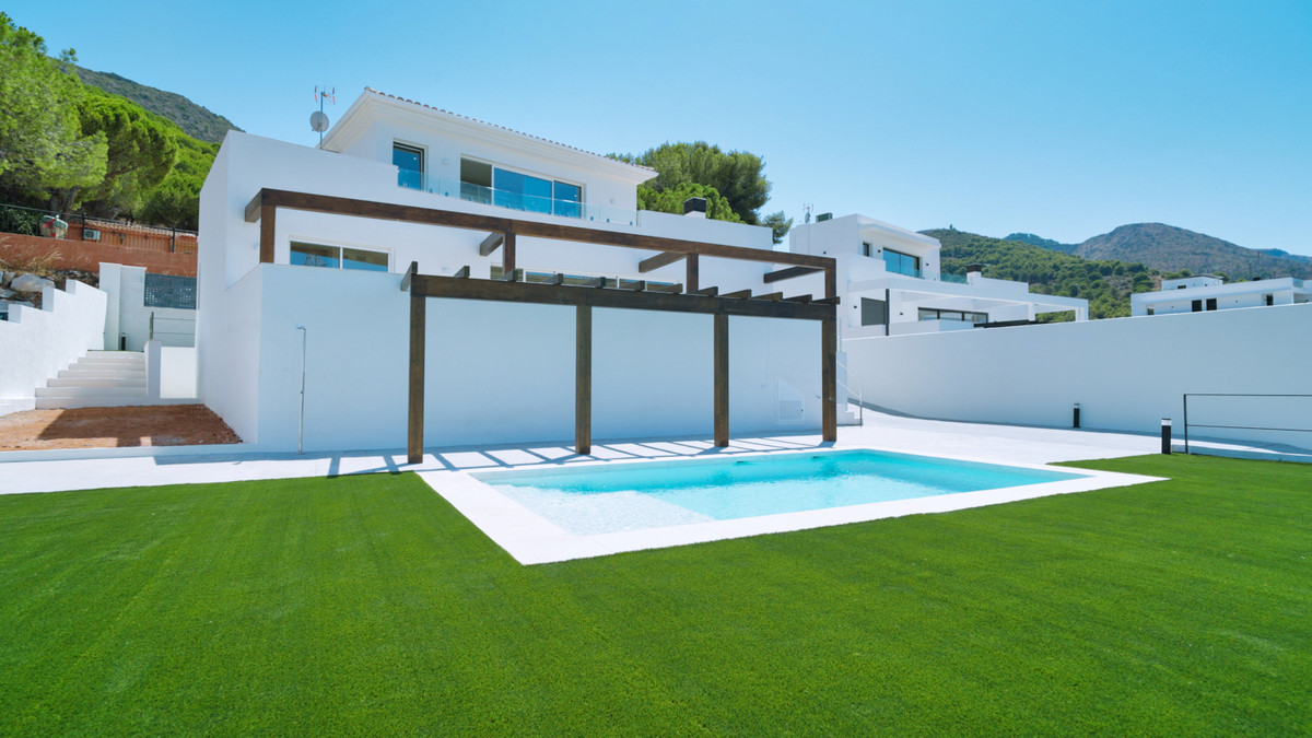 Villa for sale in Alhaurín de la Torre