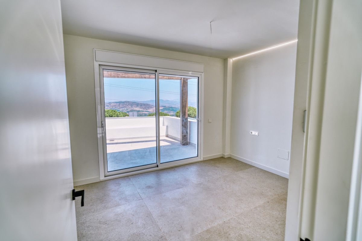 Villa for sale in Alhaurín de la Torre