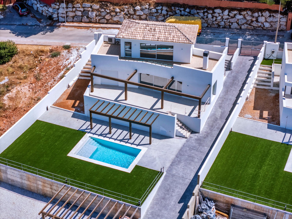 Villa for sale in Alhaurín de la Torre
