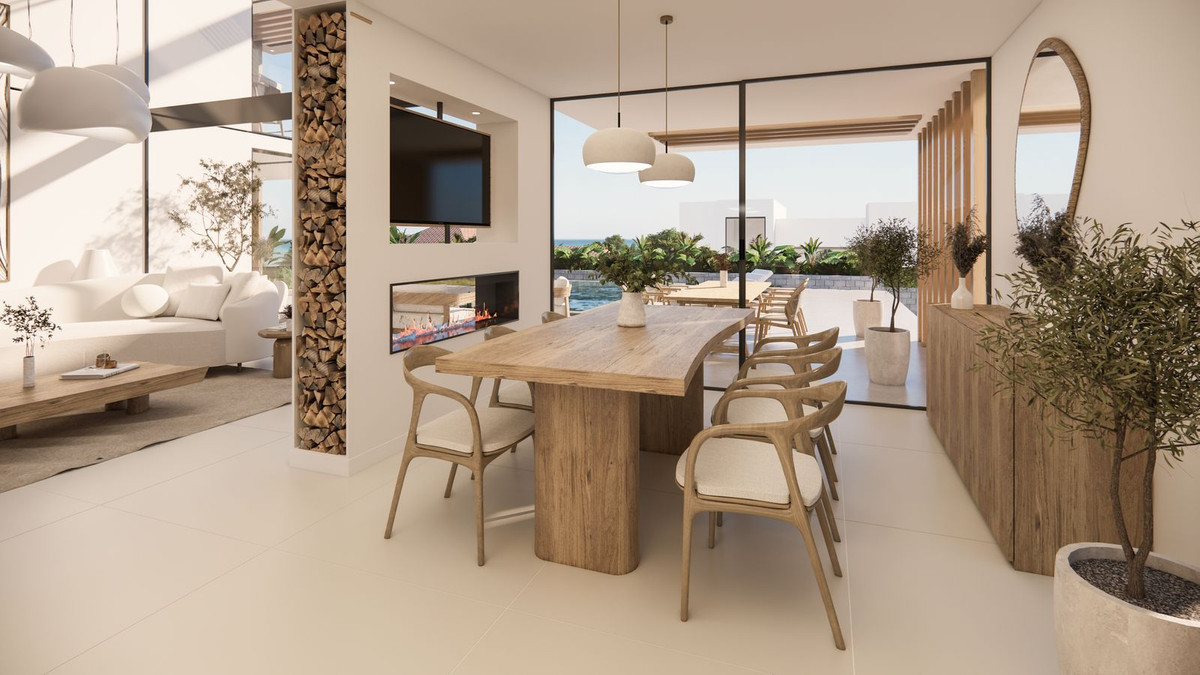 Villa for sale in Benalmádena