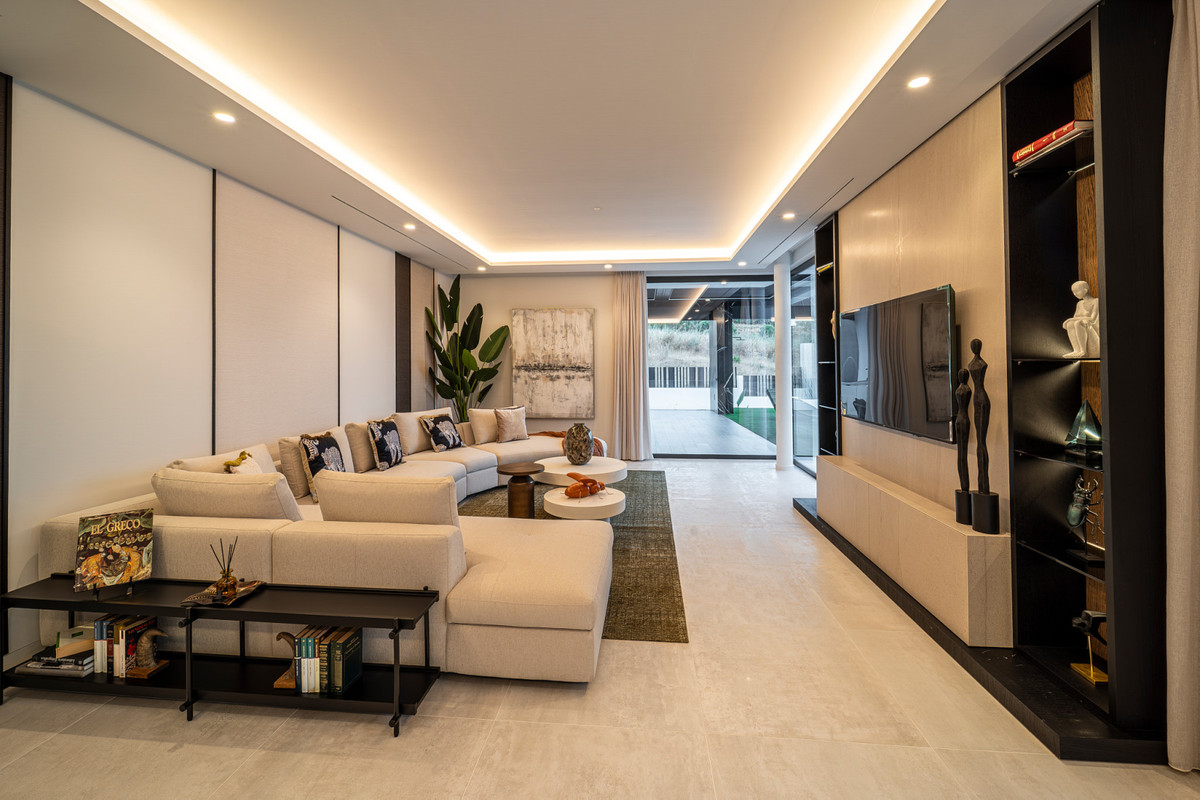 别墅 出售 在 El Paraíso (Benahavís)