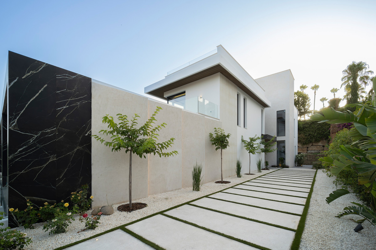 别墅 出售 在 El Paraíso (Benahavís)