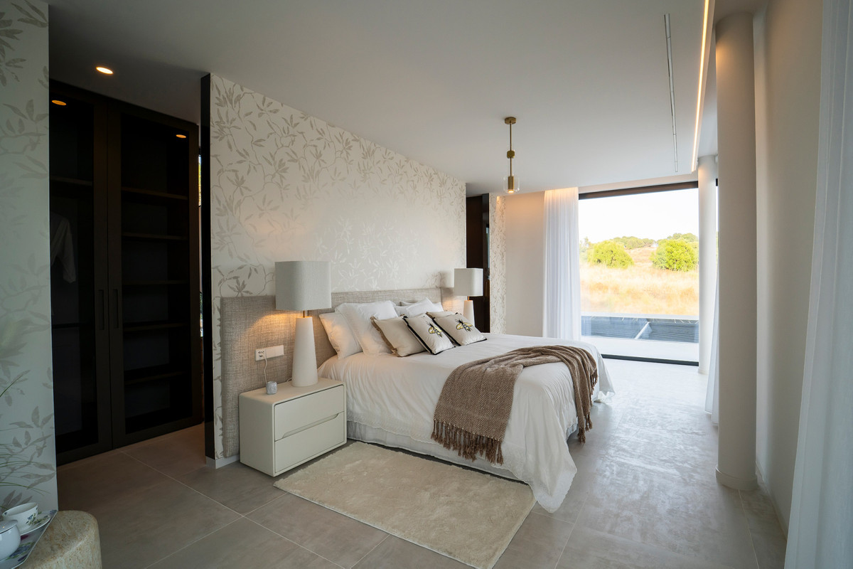 别墅 出售 在 El Paraíso (Benahavís)