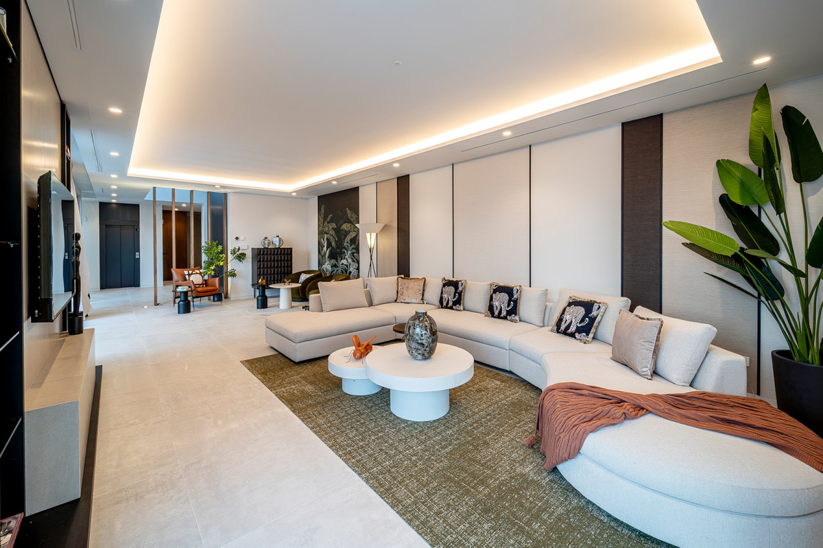 别墅 出售 在 El Paraíso (Benahavís)