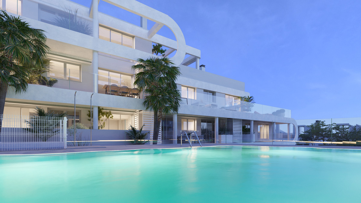 House for sale in Estepona