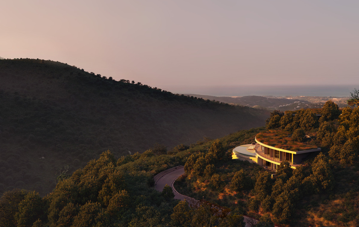 Villa for sale in Benahavís