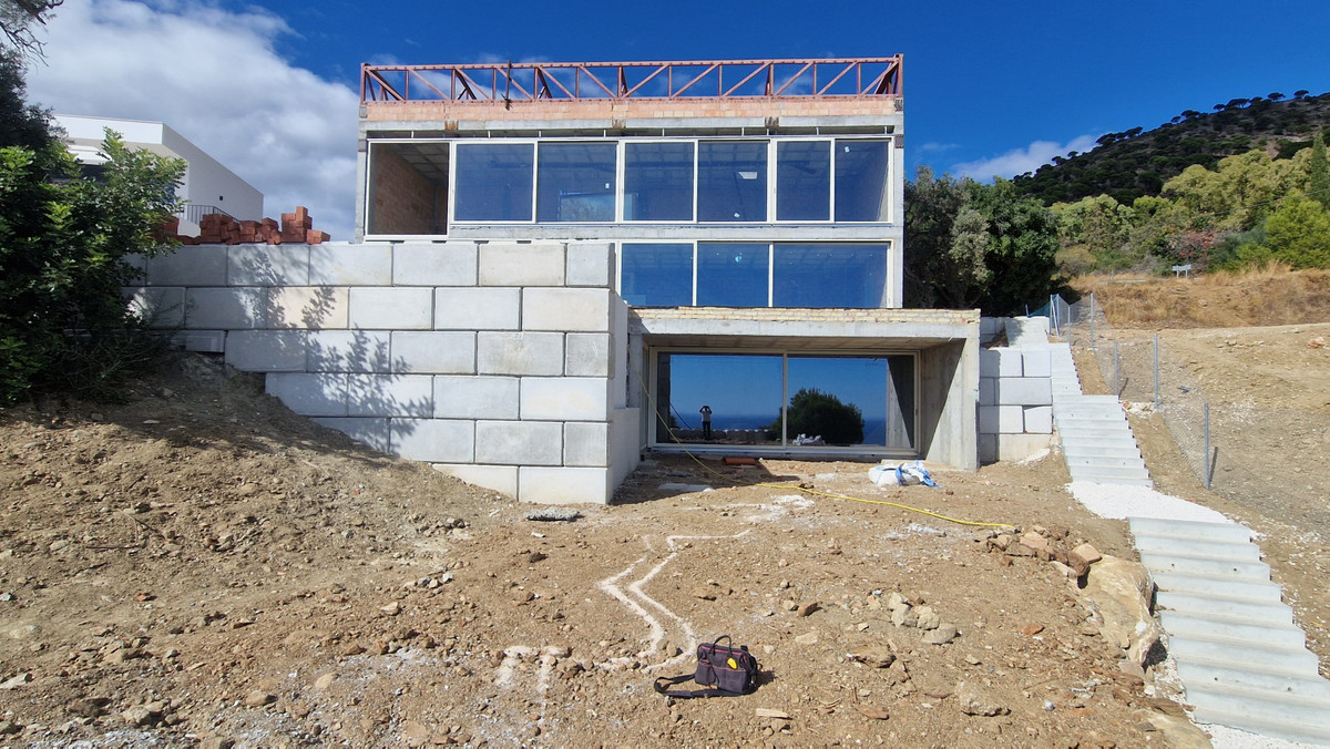 Villa for sale in Mijas