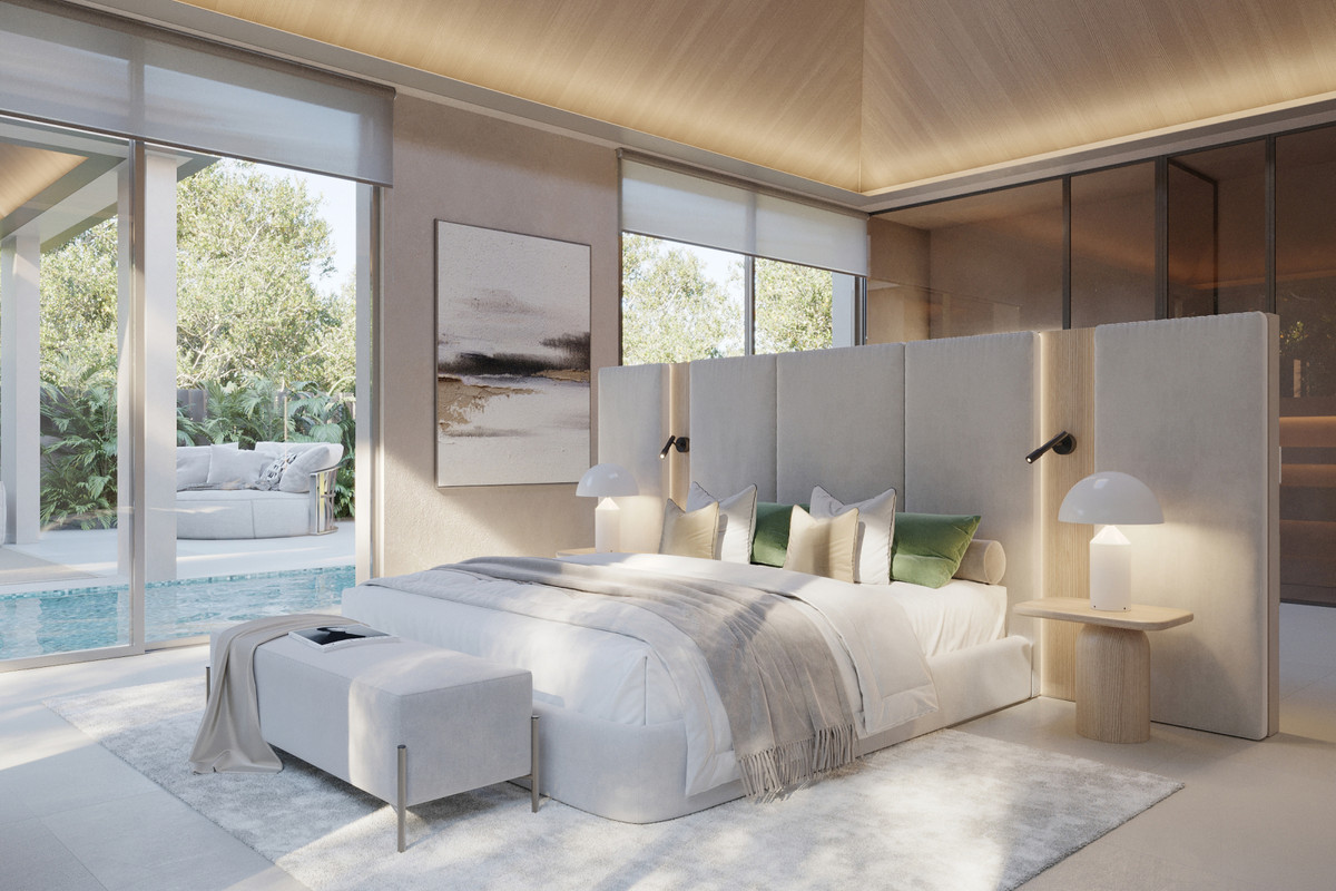 Villa for sale in Nueva Andalucía (Marbella)