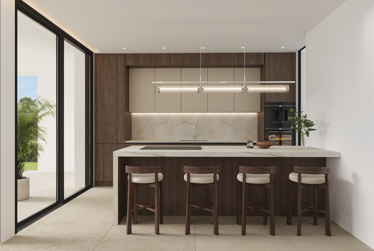 Villa for sale in Estepona