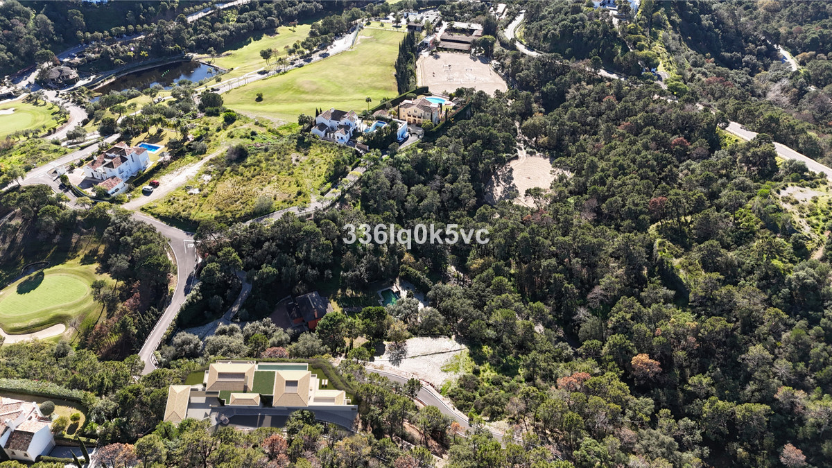 Villa for sale in Benahavís