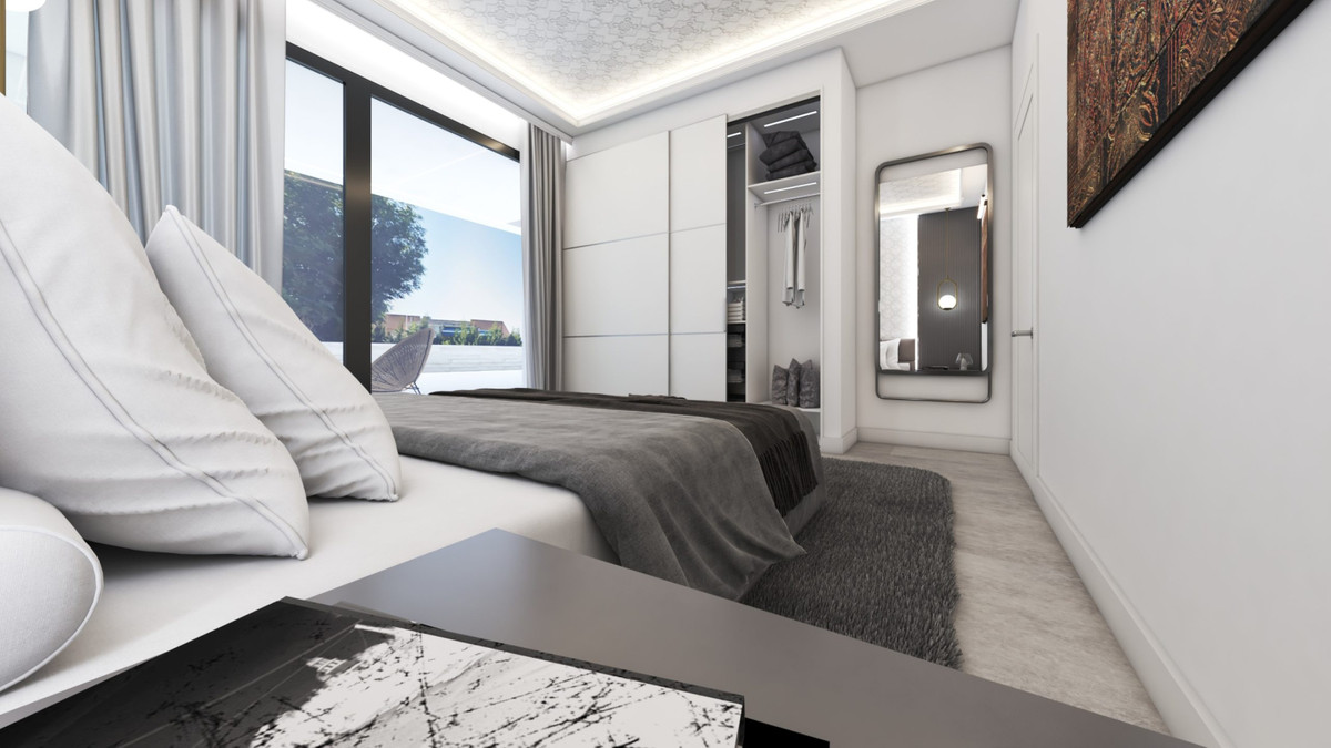 Villa for sale in Benalmádena