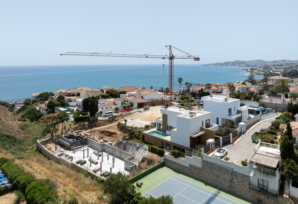 Villa for sale in Mijas Costa