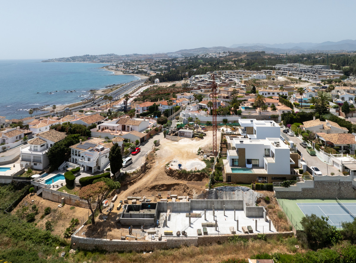 Villa for sale in Mijas Costa