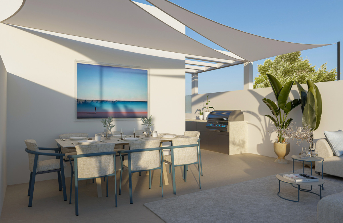 House for sale in Estepona