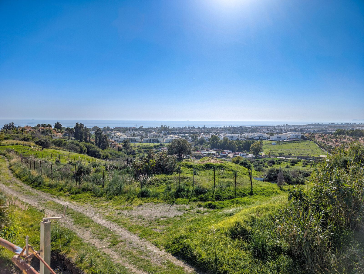 Villa for sale in Nueva Andalucía (Marbella)