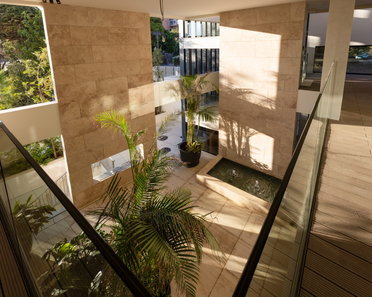 Lägenhet till salu i Estepona