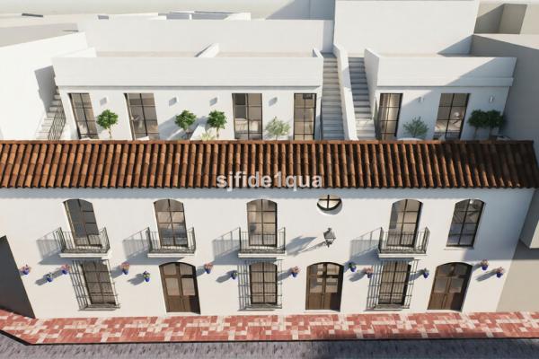 House for sale in Estepona