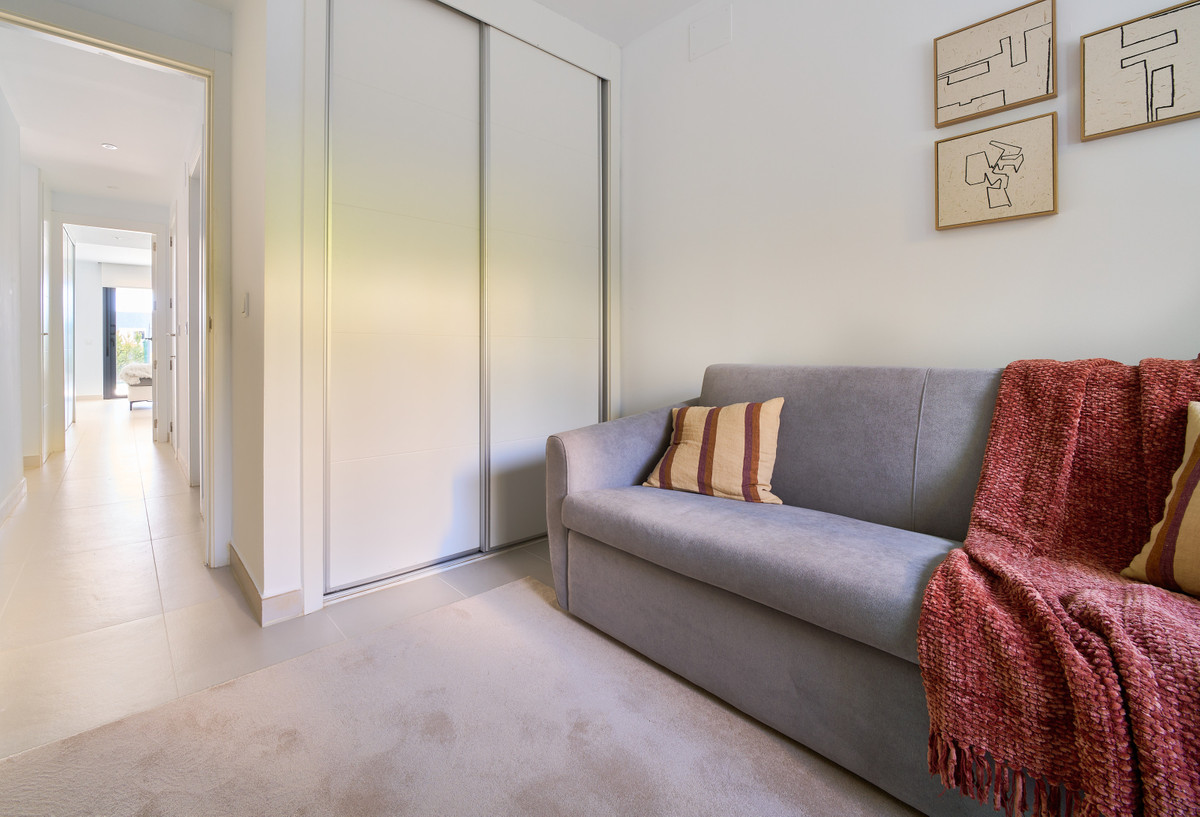 Apartment for sale in Estepona