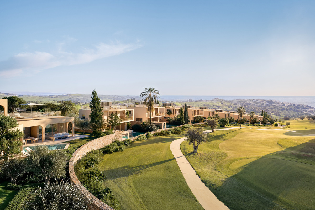 Villa for sale in Nueva Andalucía (Marbella)