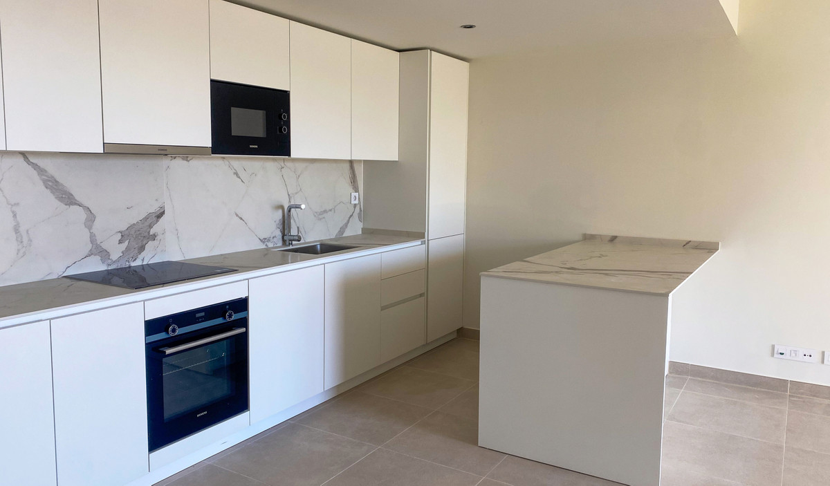 House for sale in Benalmádena