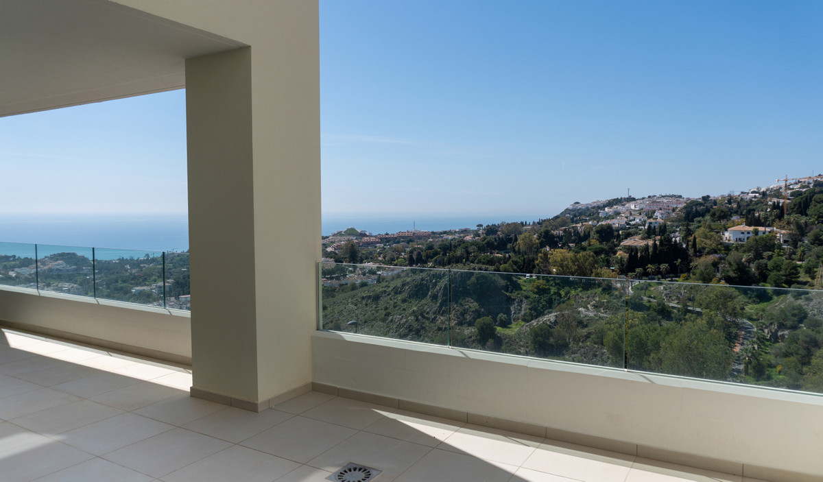 House for sale in Benalmádena