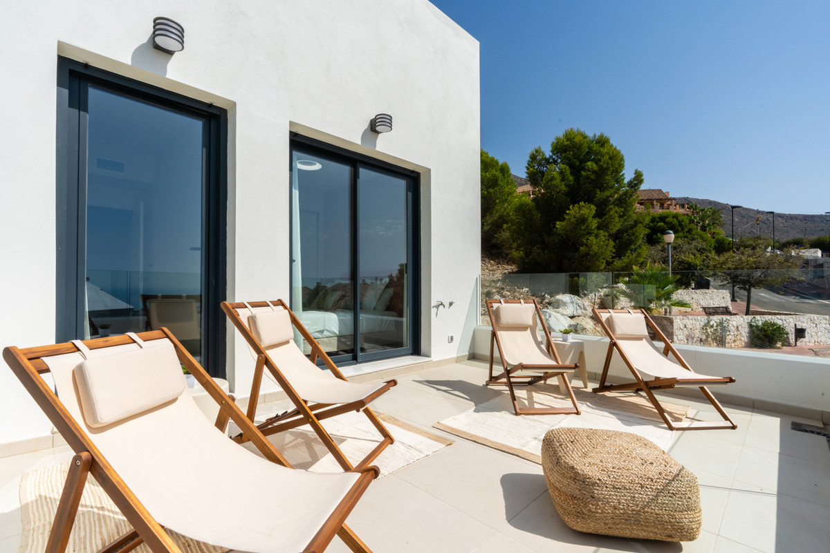 House for sale in Benalmádena