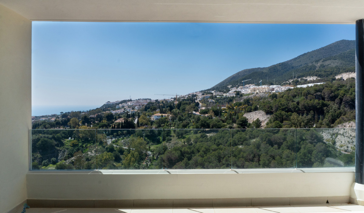 House for sale in Benalmádena