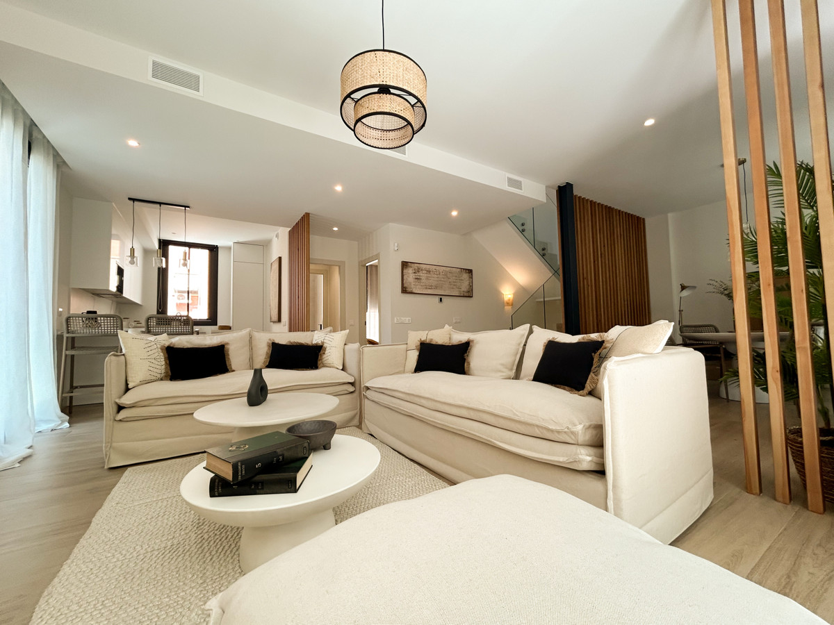 House for sale in Málaga-Este