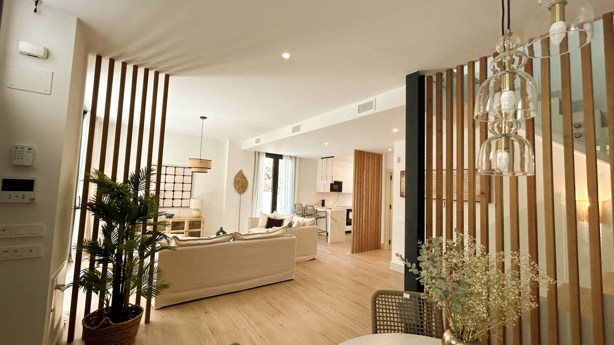 House for sale in Málaga-Este