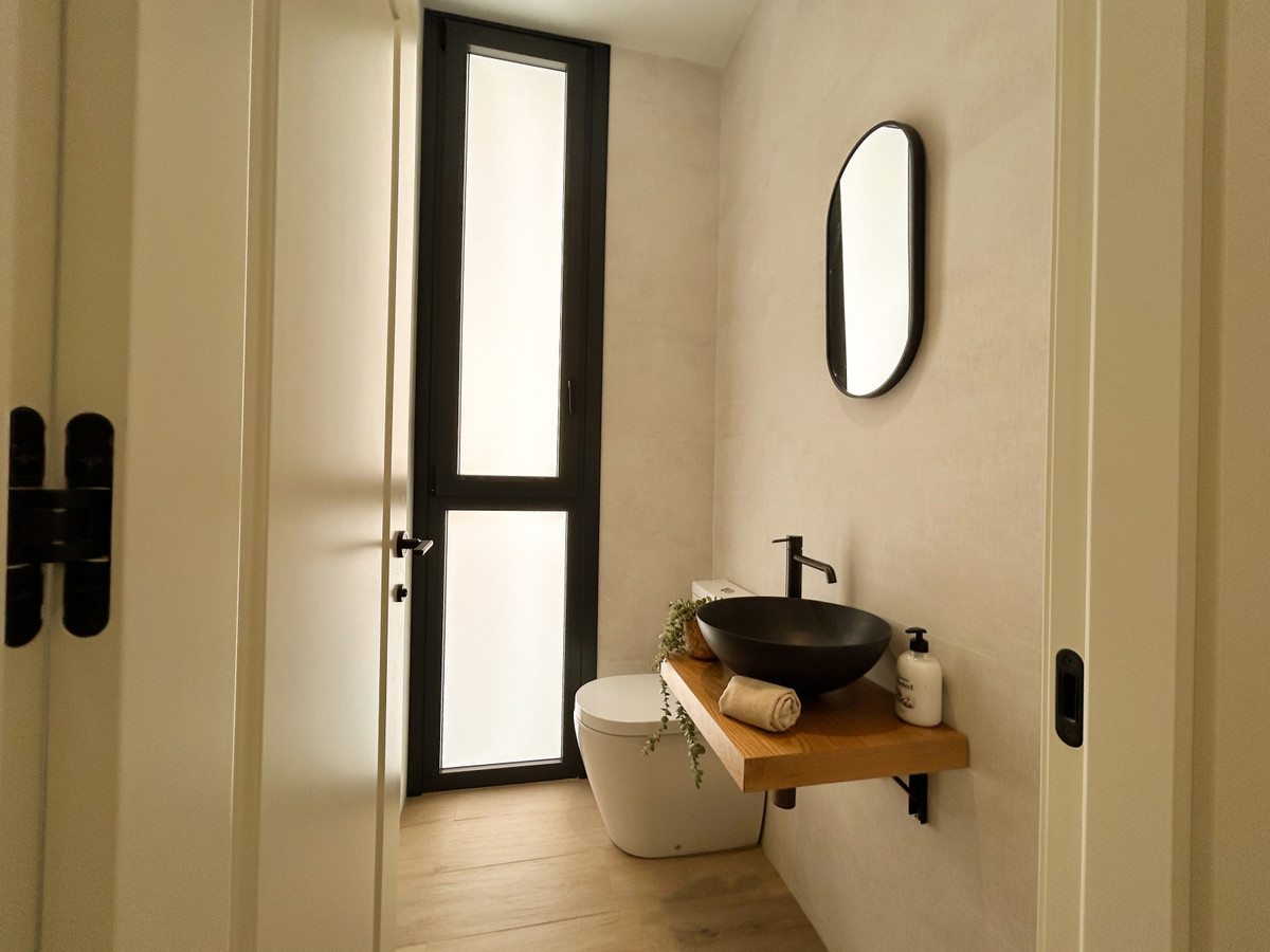 House for sale in Málaga-Este