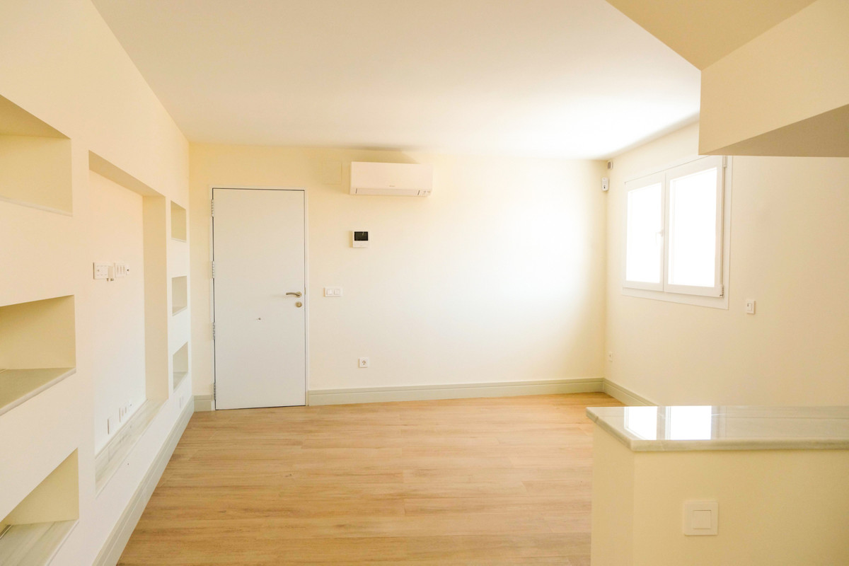 Apartment for sale in Málaga-Este