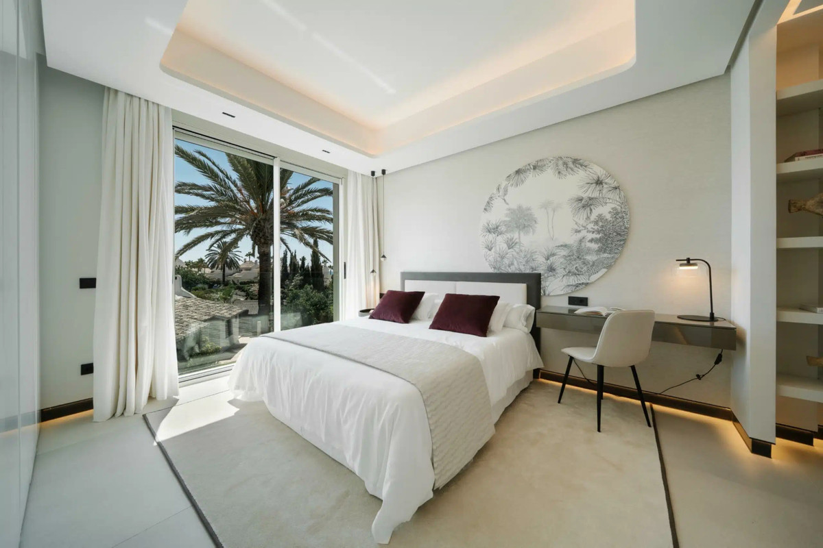 Villa for sale in Marbella
