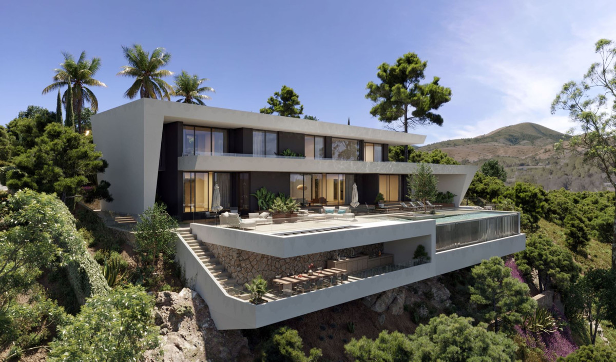 Villa for sale in Benahavís