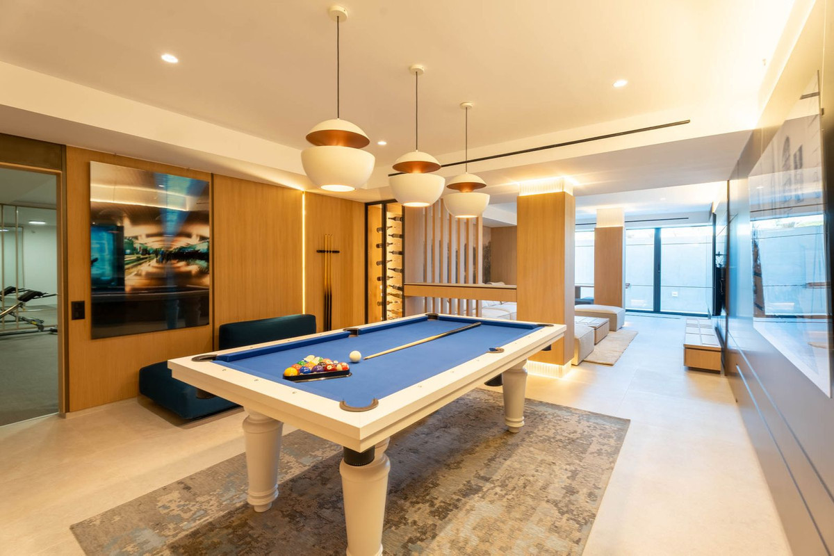Villa for sale in La Cala de Mijas