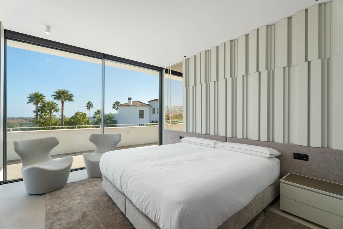 Villa for sale in La Cala de Mijas